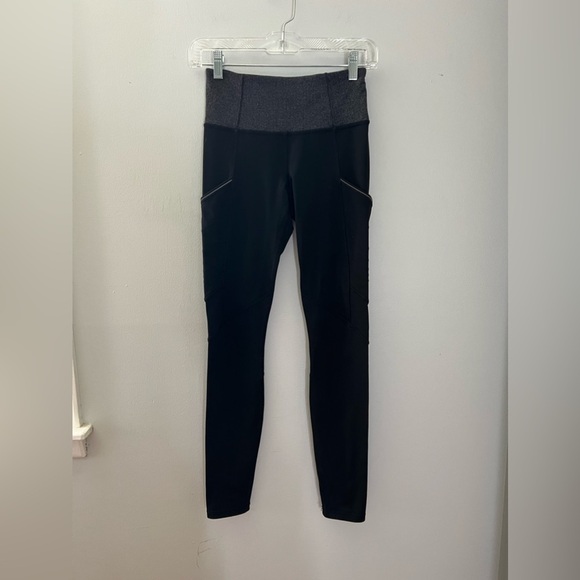 Lululemon Swift Speed Tight Leggings Size 4 - Picture 1 of 8